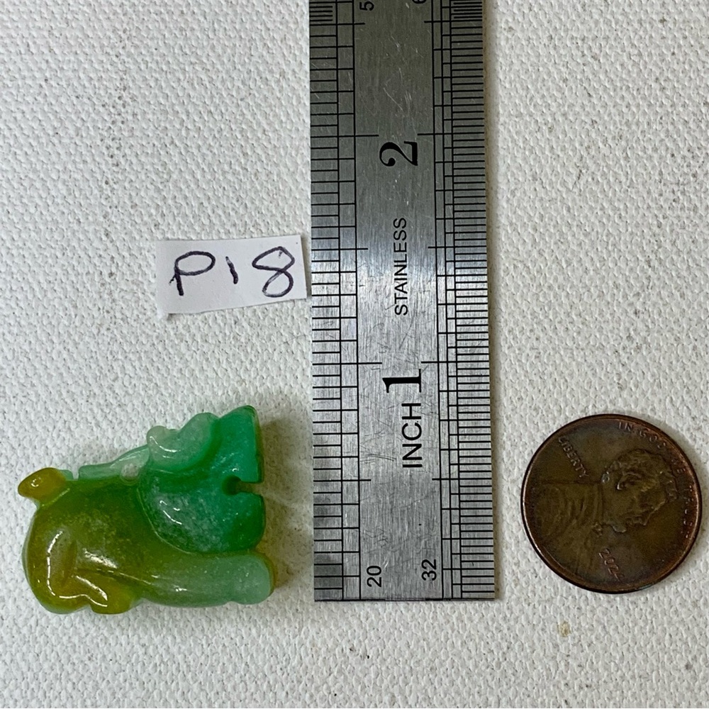 Green Honey Yellow Burma Jade Jadeite Pixiu Pendant Dragon Mythical Beast 1.1" - Picture 15 of 15